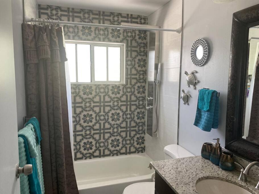 Private Townhouse With Courtyard And Covered Patio West Palm Beach Ngoại thất bức ảnh