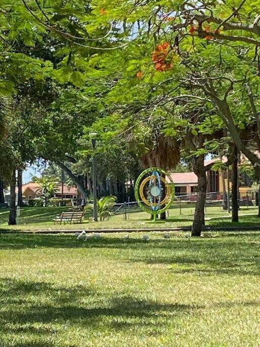 Private Townhouse With Courtyard And Covered Patio West Palm Beach Ngoại thất bức ảnh
